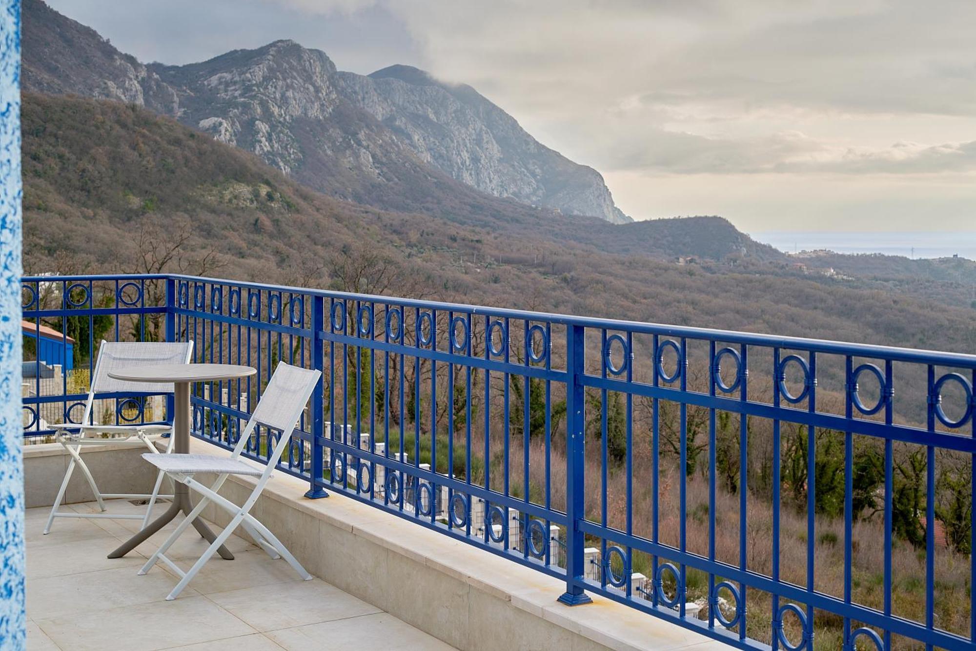 Sunbreeze Delux Vilas Budva Bagian luar foto