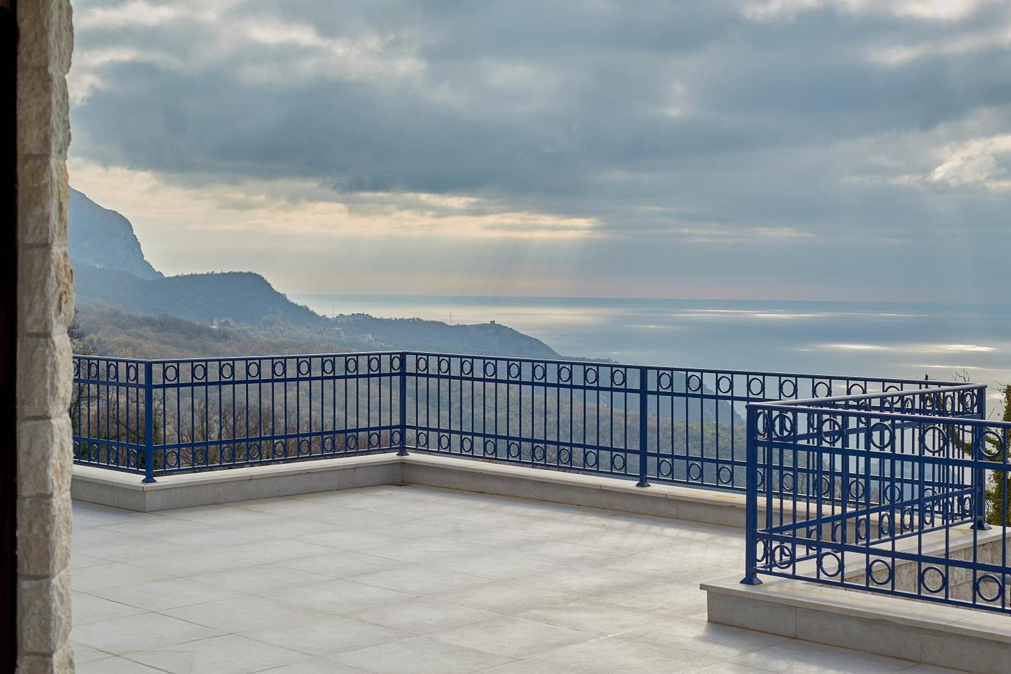 Sunbreeze Delux Vilas Budva Bagian luar foto