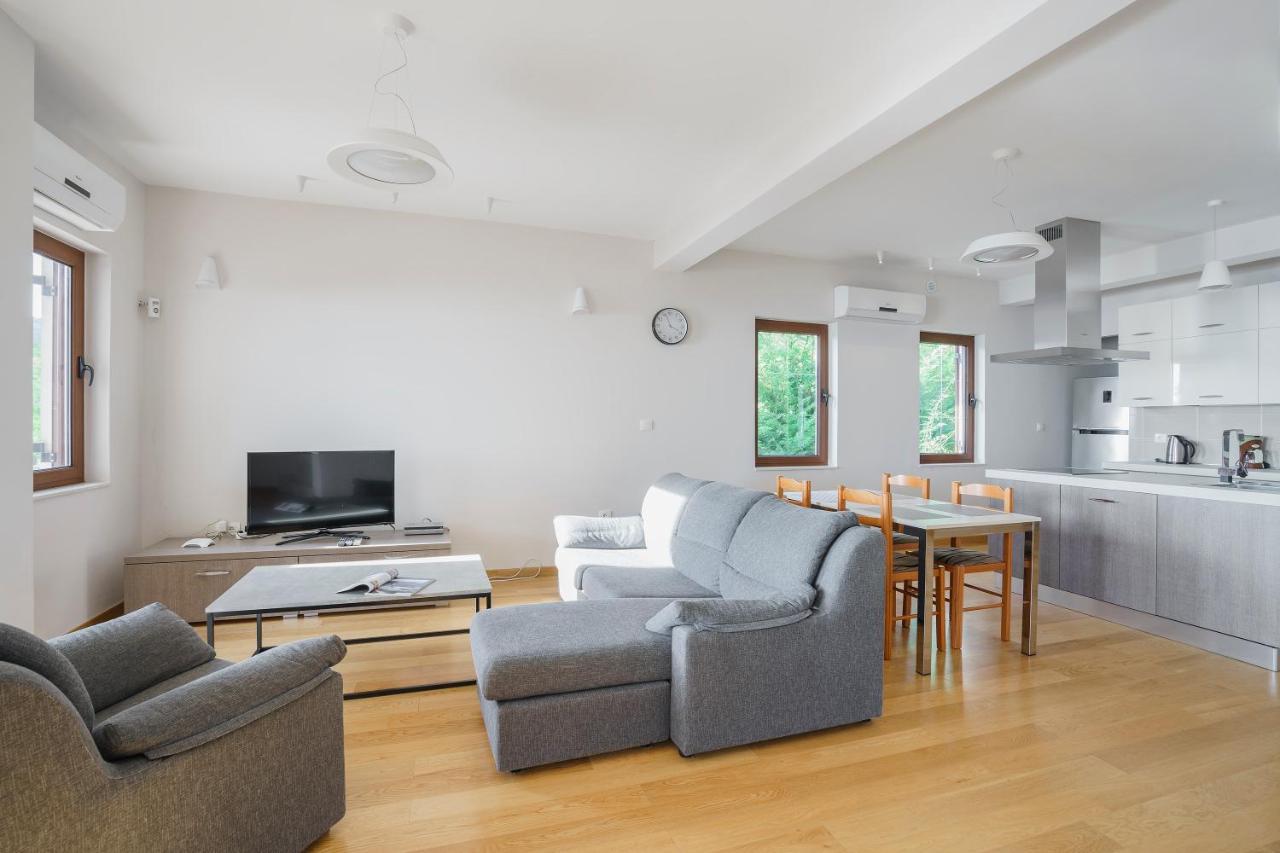 Sunbreeze Delux Vilas Budva Bagian luar foto